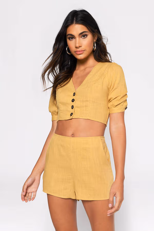 Remind Me Of You Linen Shorts - Yellow