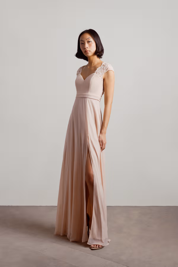 Shellie Sweetheart Open Back Maxi Dress - Burgundy