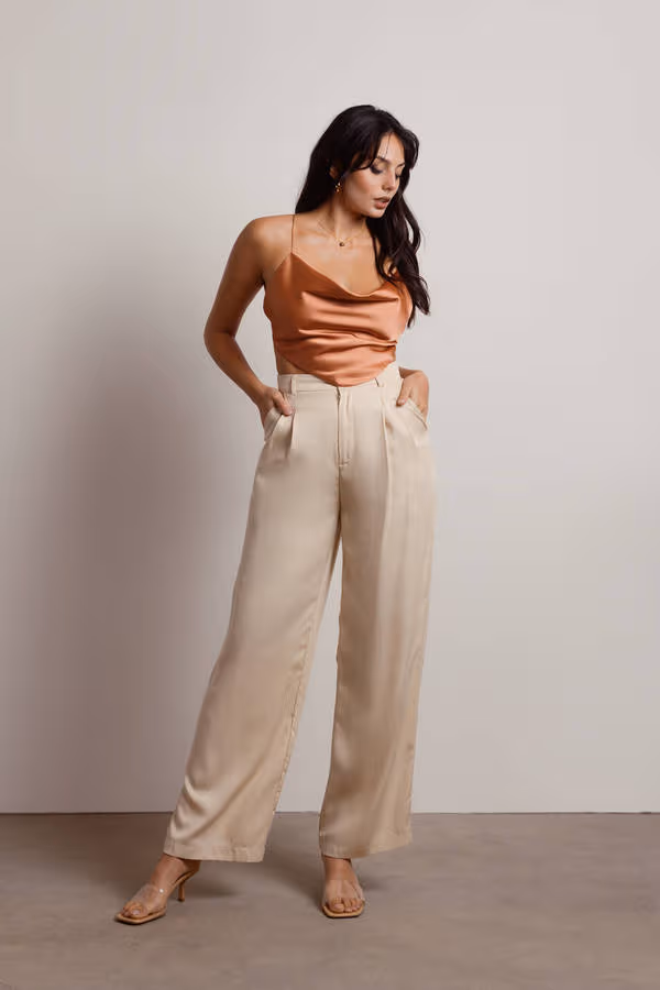 Addie Crop Top - Scarlet Red