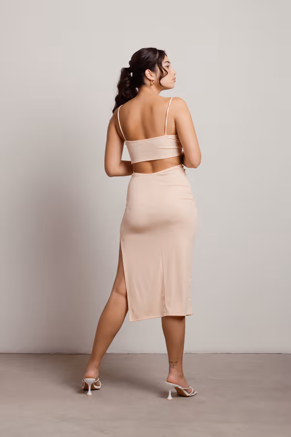 On The Nose Knotted Bust Cutout Midi Dress - Cream