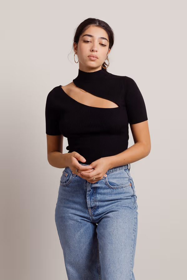 Alyah Cutout Sweater Top - Black
