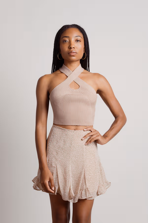 Look This Way Floral Mini Skirt - Red