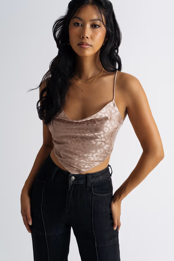 Roar Louder Crop Top - Mocha