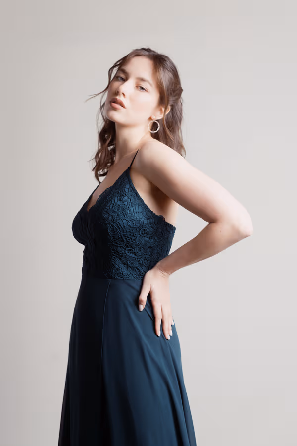 Unforgettable Lace High Slit Maxi Dress - Burgundy